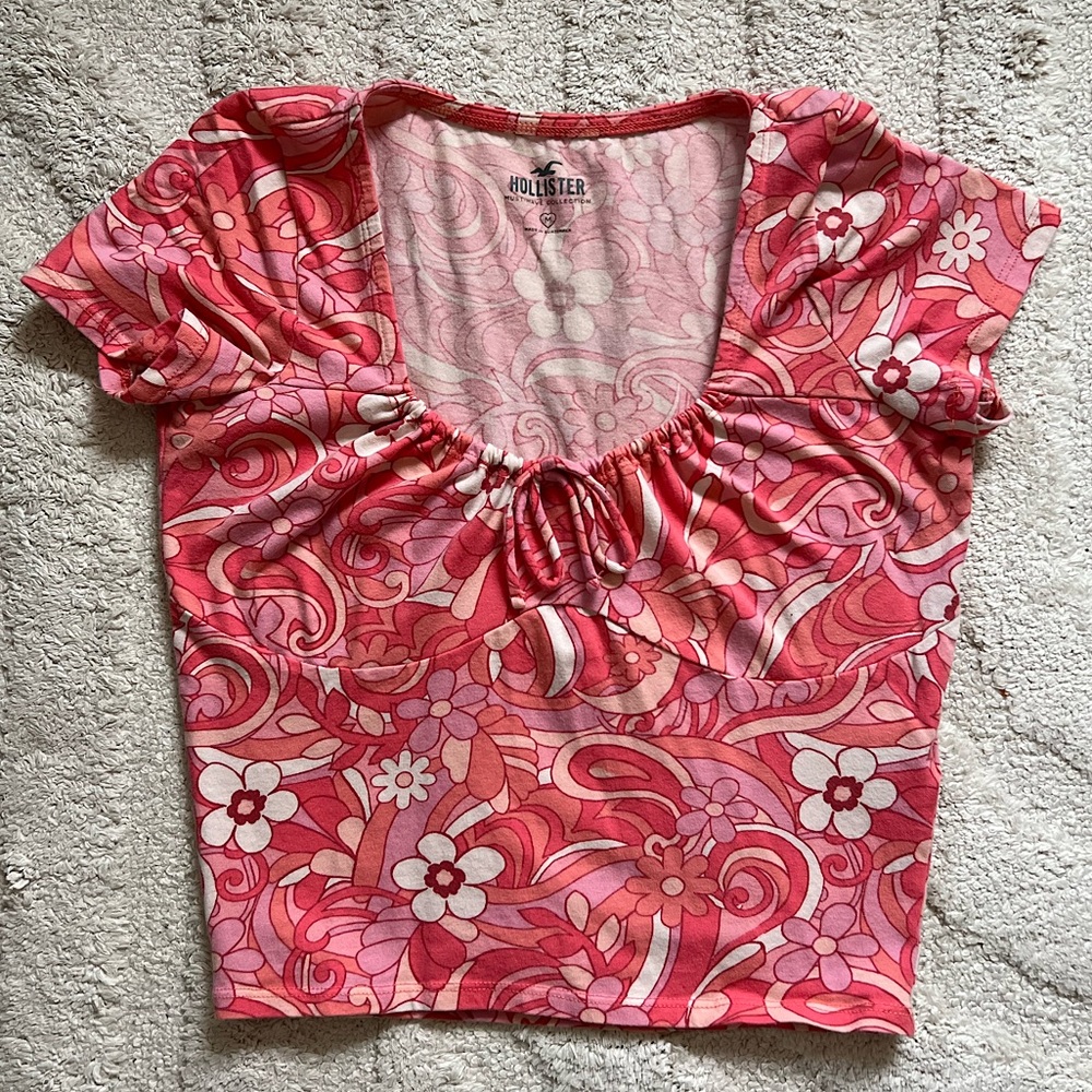 Hollister Women’s crop top